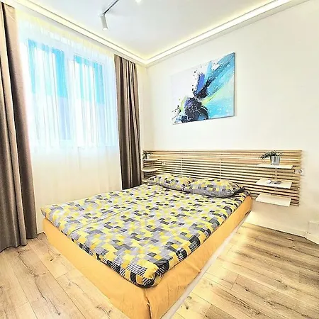 Apartment Art + 2bd Parking Space Varna