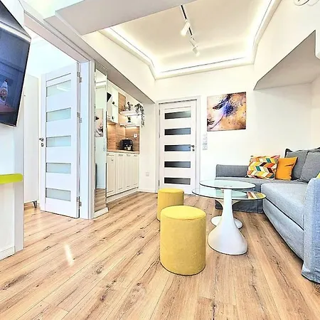 Art + 2bd Parking Space Daire *