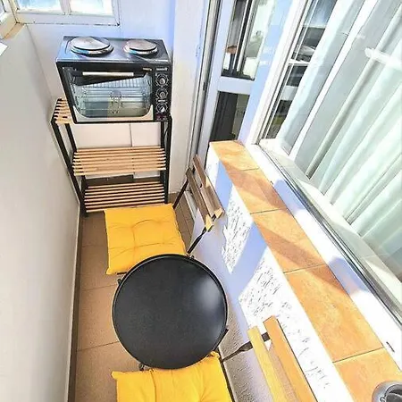 Art + 2bd Parking Space Daire *