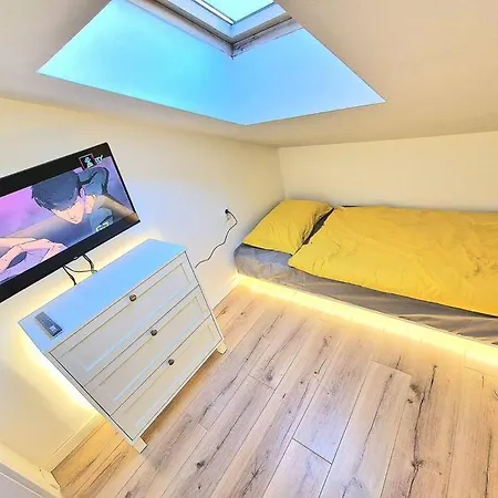 Art + 2bd Parking Space Daire *